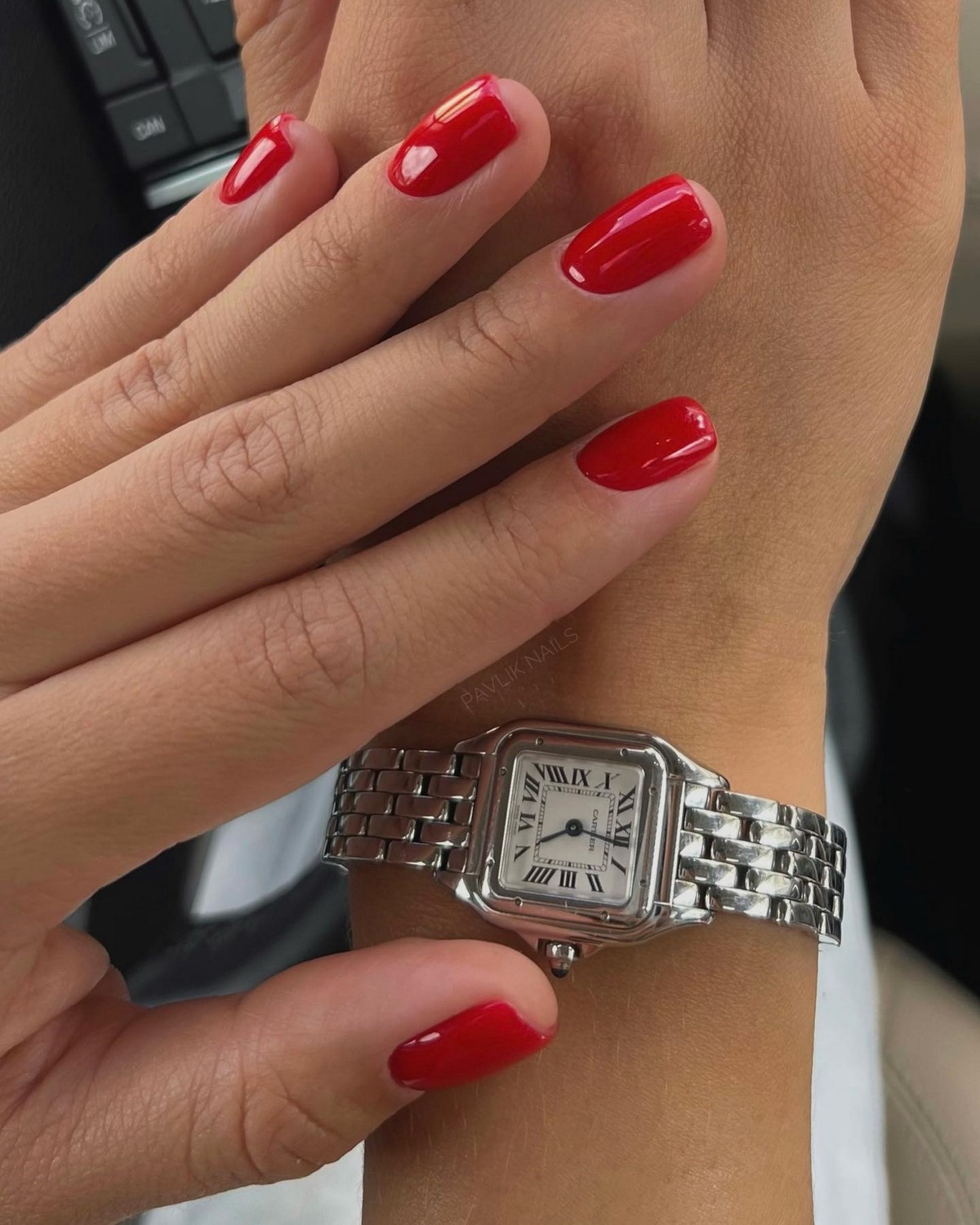 Маникюр весны 2026: оттенки, которые делают руки моложе и элегантнее