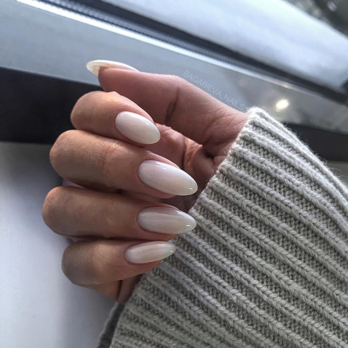 Маникюр весны 2026: 5 оттенков, которые заменяют розовый