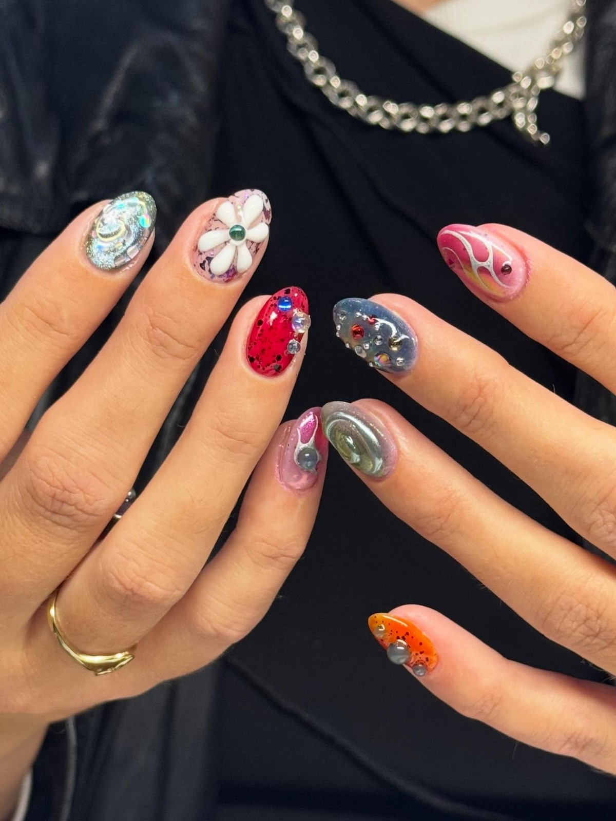 Пасхальный маникюр 2026: дизайны, которые портят даже идеальные руки