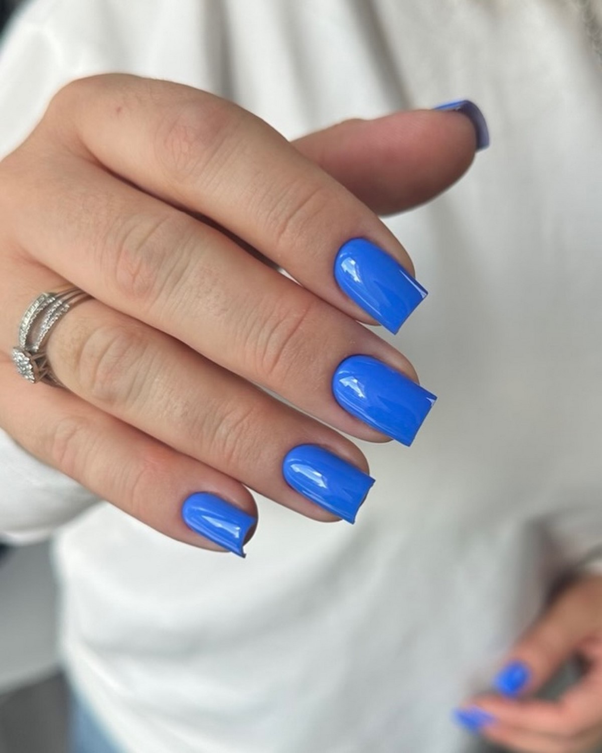 Маникюр весны 2026: цвета, из-за которых руки выглядят неухоженно