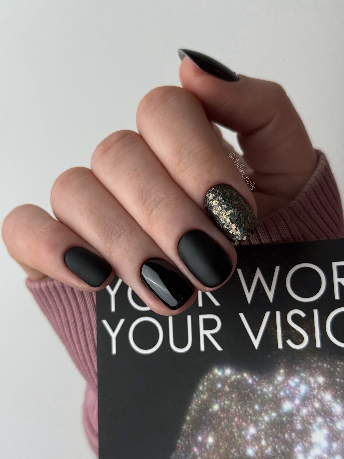 Маникюр весны 2026: цвета, из-за которых руки выглядят неухоженно