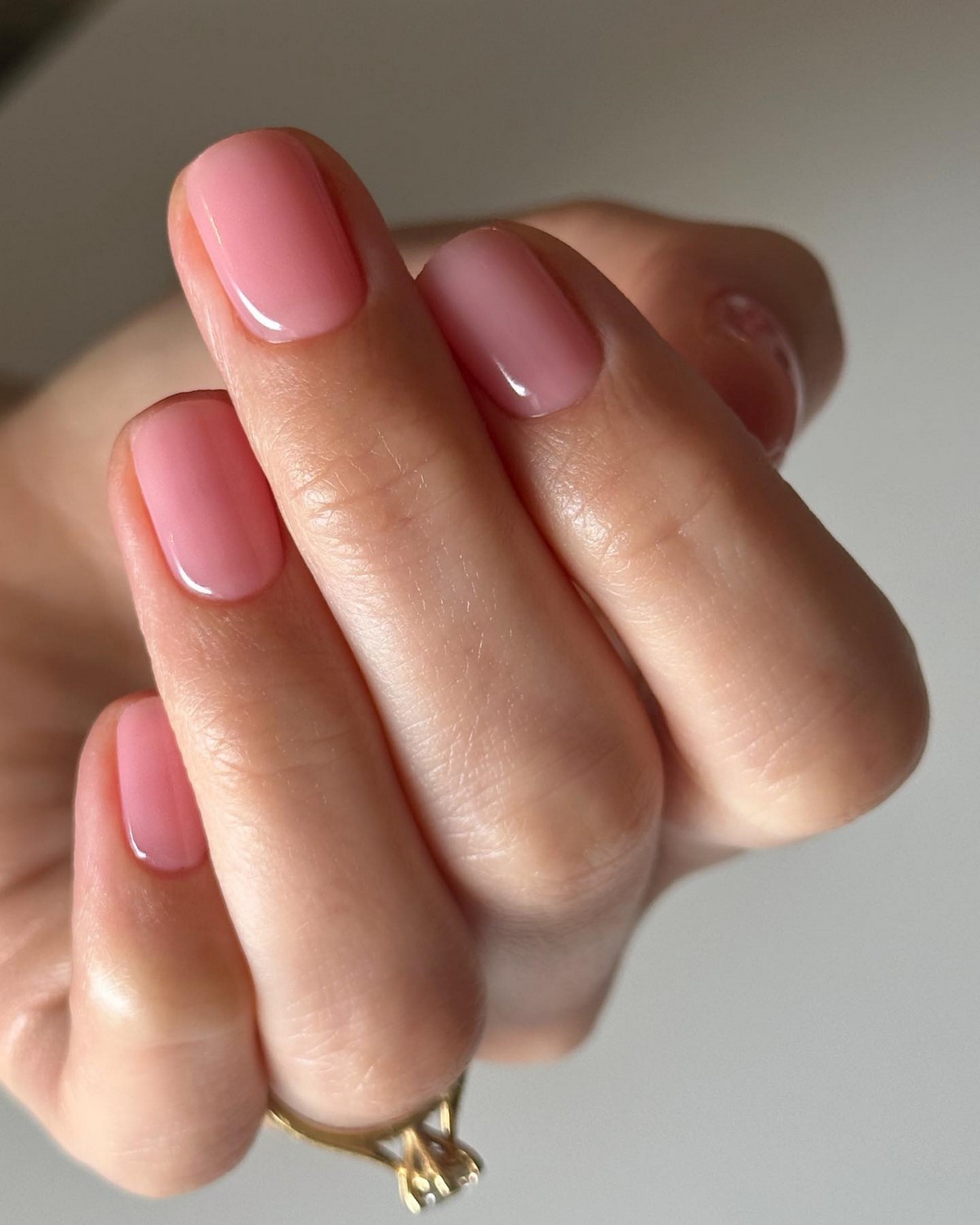 Эти цвета сейчас выбирают чаще всего — и вот почему