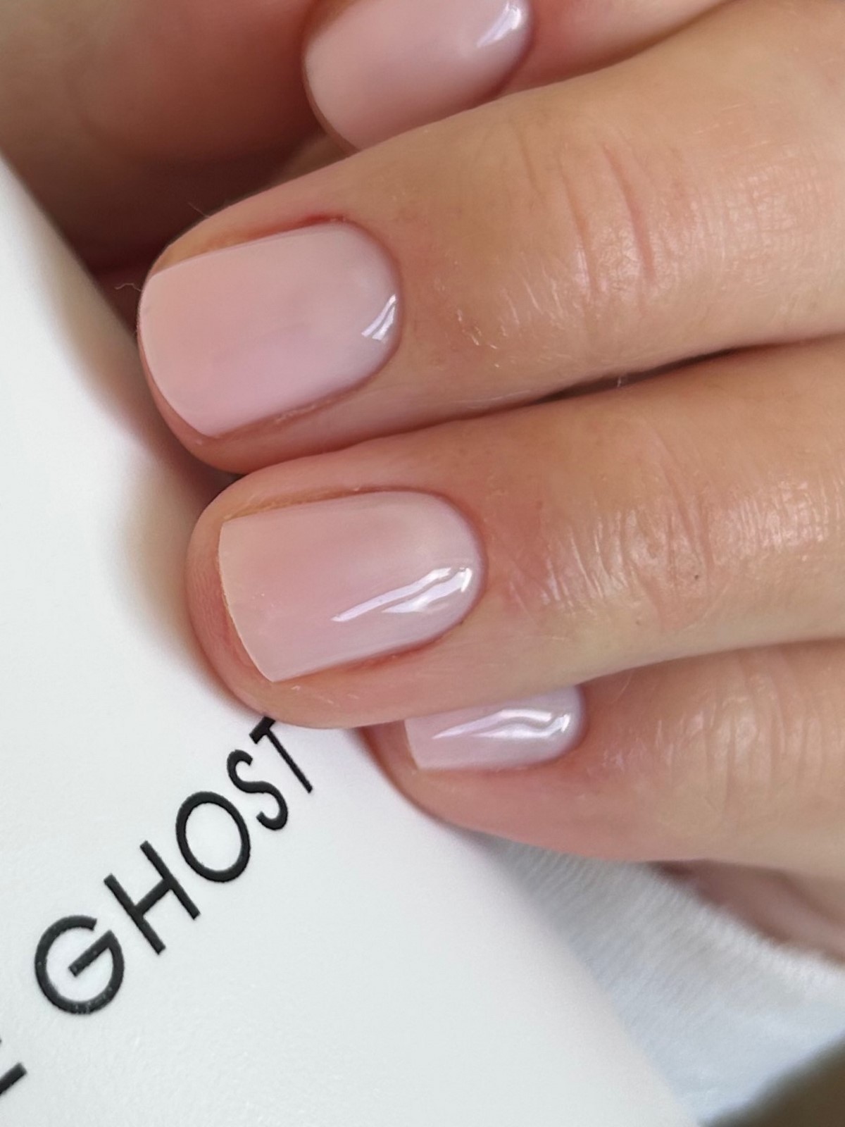 Эти цвета сейчас выбирают чаще всего — и вот почему