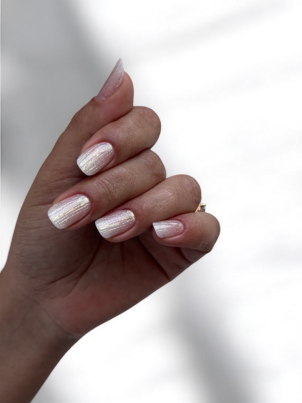 Маникюр весны 2026: 5 оттенков, которые заменяют розовый