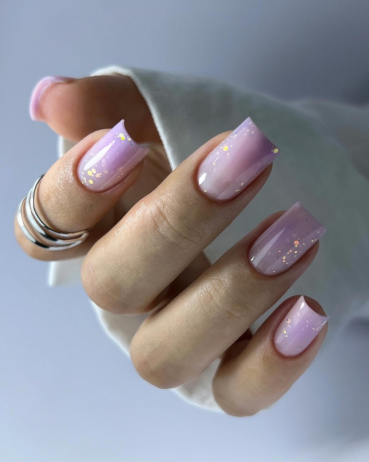 Маникюр весны 2026: 5 оттенков, которые заменяют розовый