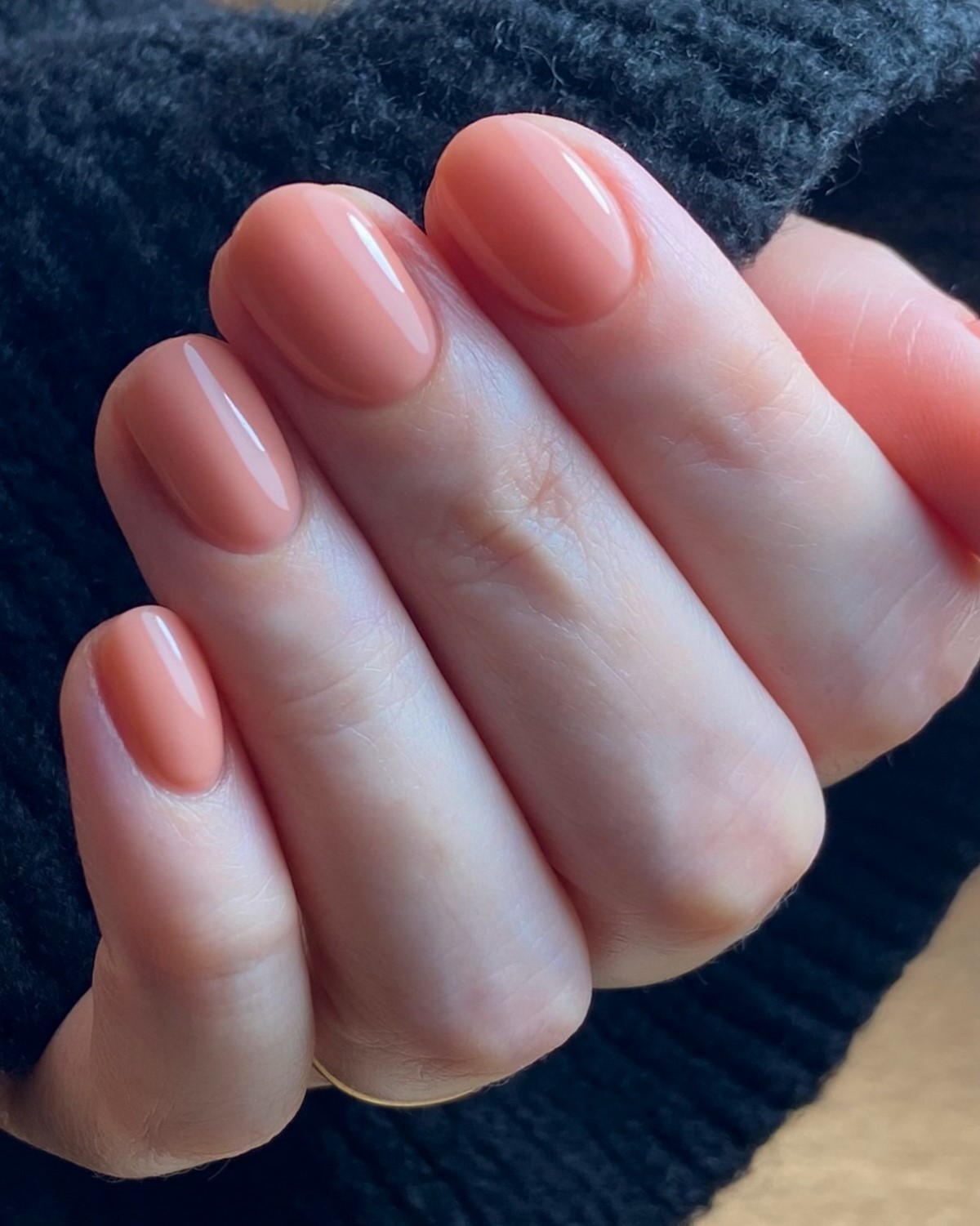 Маникюр весны 2026: какие оттенки заменяют красный