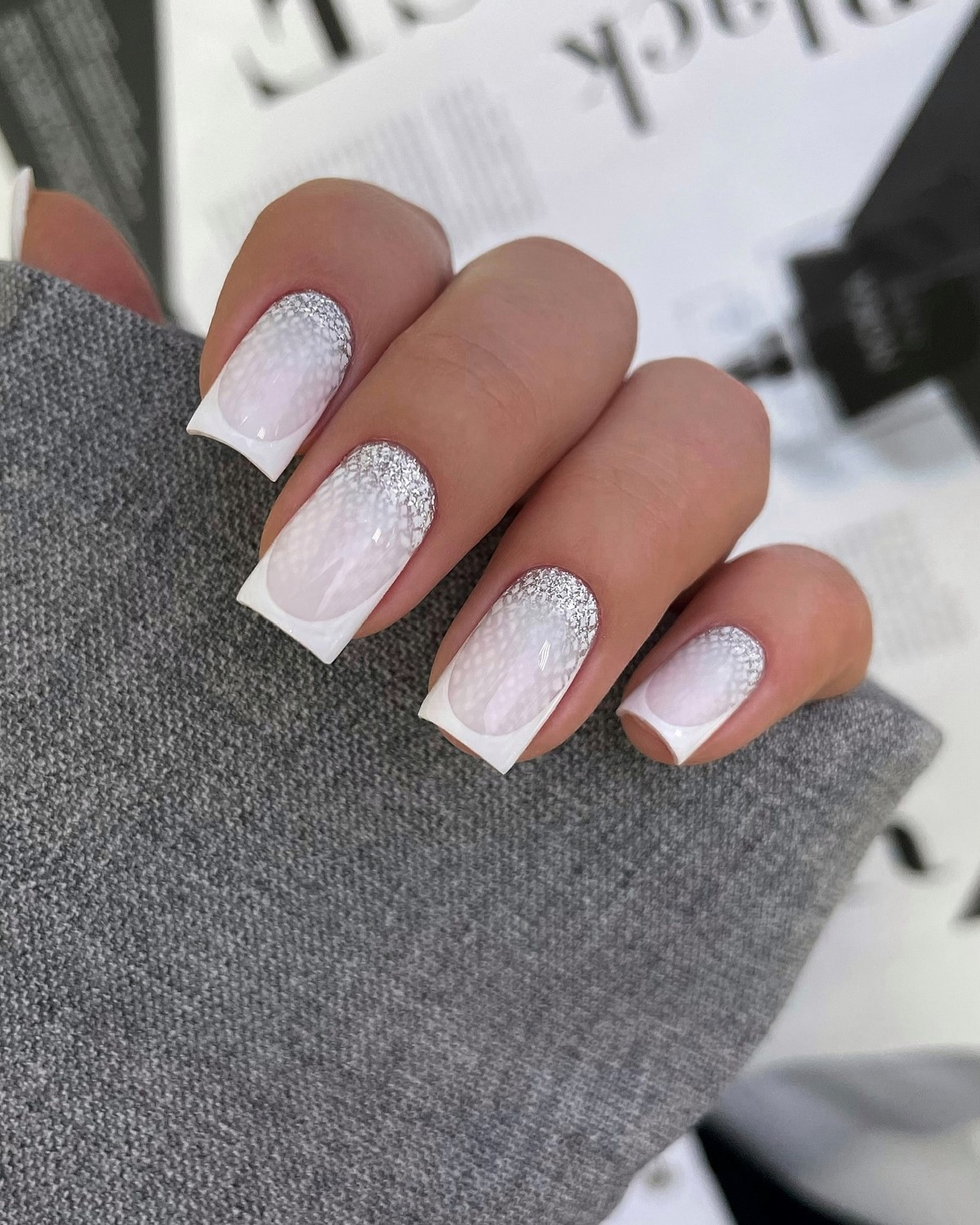 Маникюр весны 2026: цвет, который выглядит дорого без декора