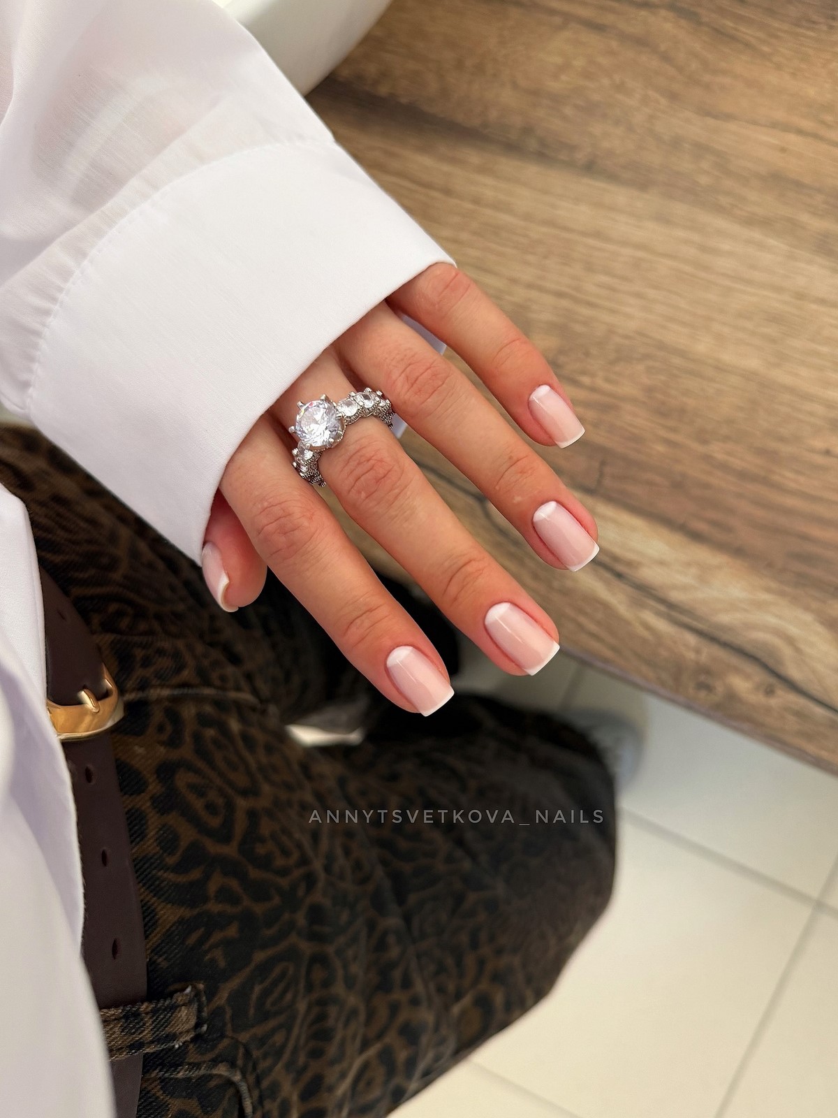 Микрофренч 2026: самый аккуратный маникюр, который выбирают