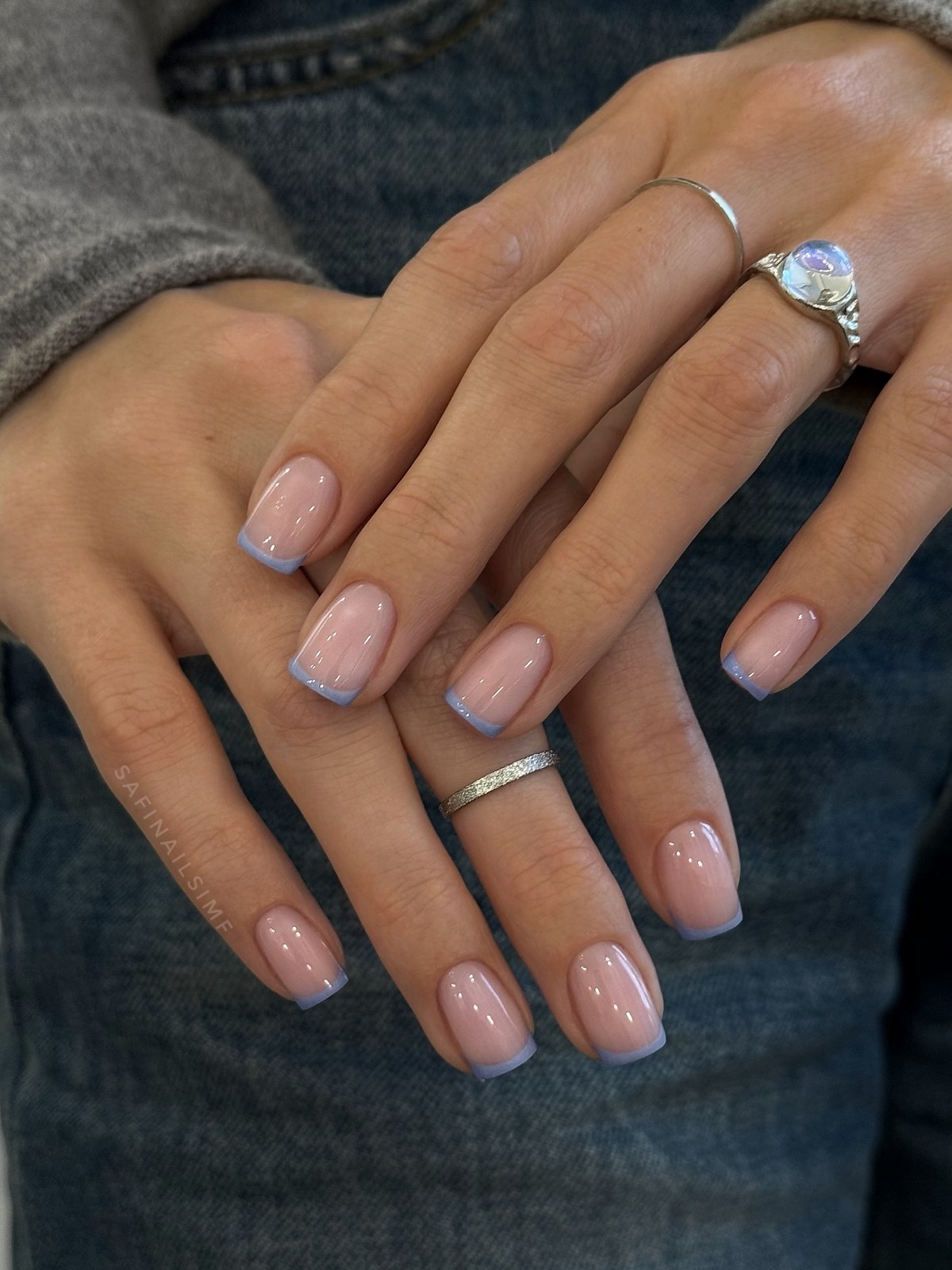 Микрофренч 2026: самый аккуратный маникюр, который выбирают