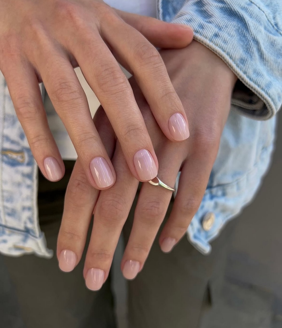 Мыльный маникюр весны 2026: эффект, который меняет все