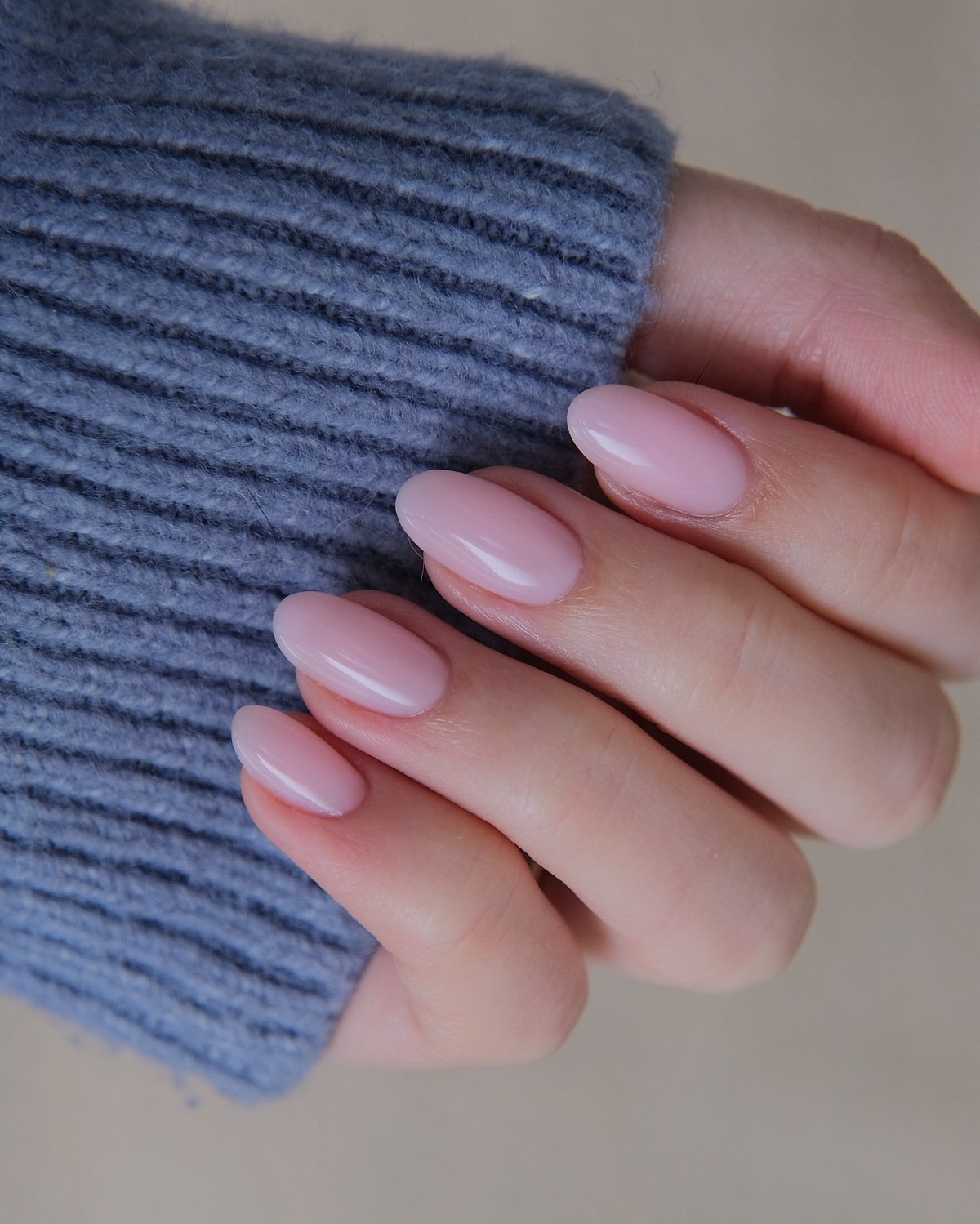 Пасхальный маникюр 2026: дизайны, которые портят даже идеальные руки