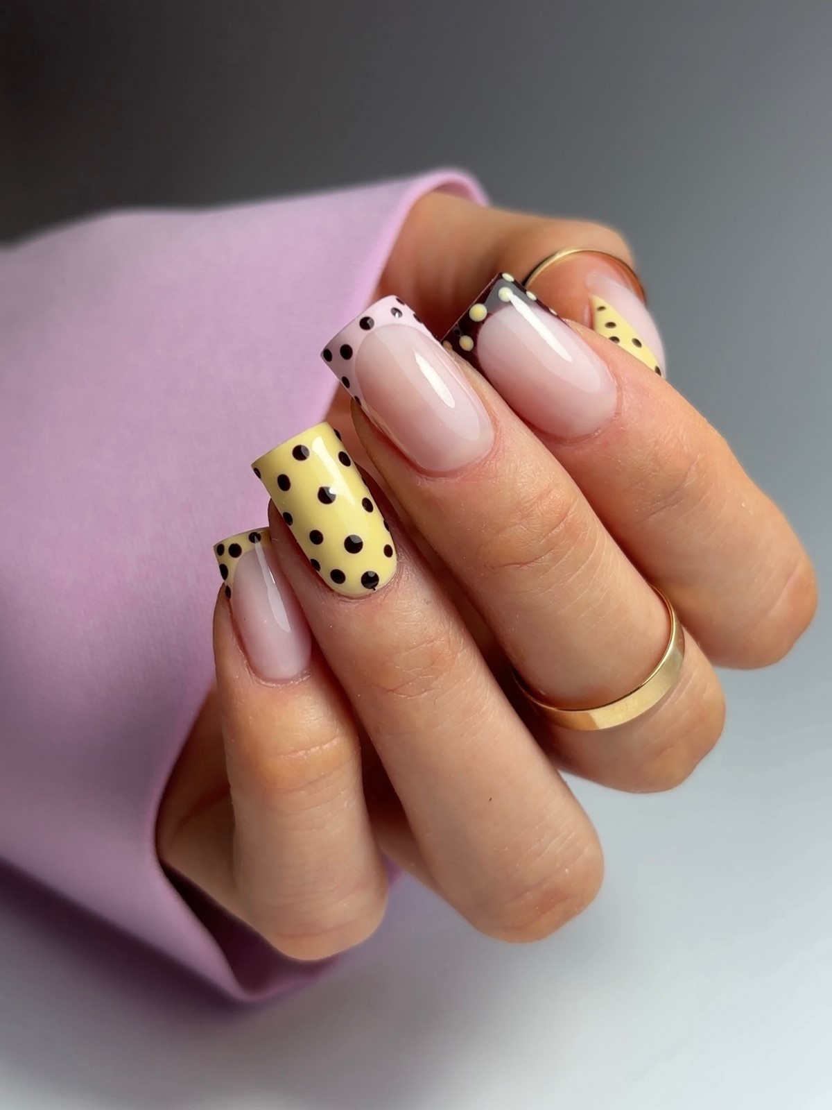 Весенний маникюр 2026: 5 оттенков вместо привычного красного