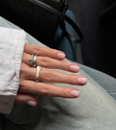 Маникюр, который выглядит аккуратно без усилий и всегда уместен