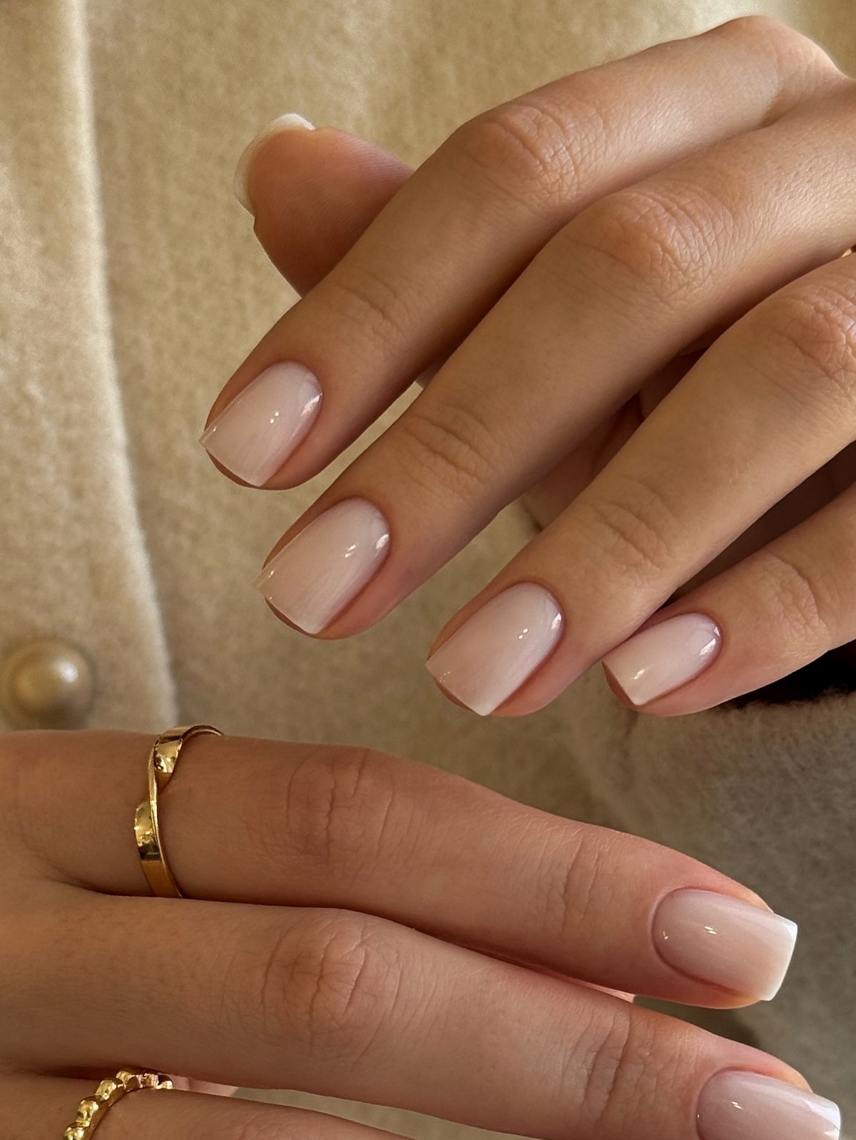 Маникюр, который выглядит аккуратно и дорого без дизайна