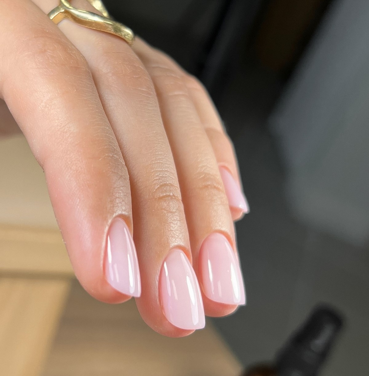 Маникюр, который выглядит аккуратно и дорого без дизайна