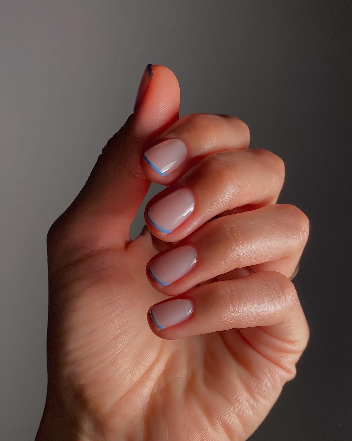 Маникюр 2026: длина ногтей, которая меняет вид рук