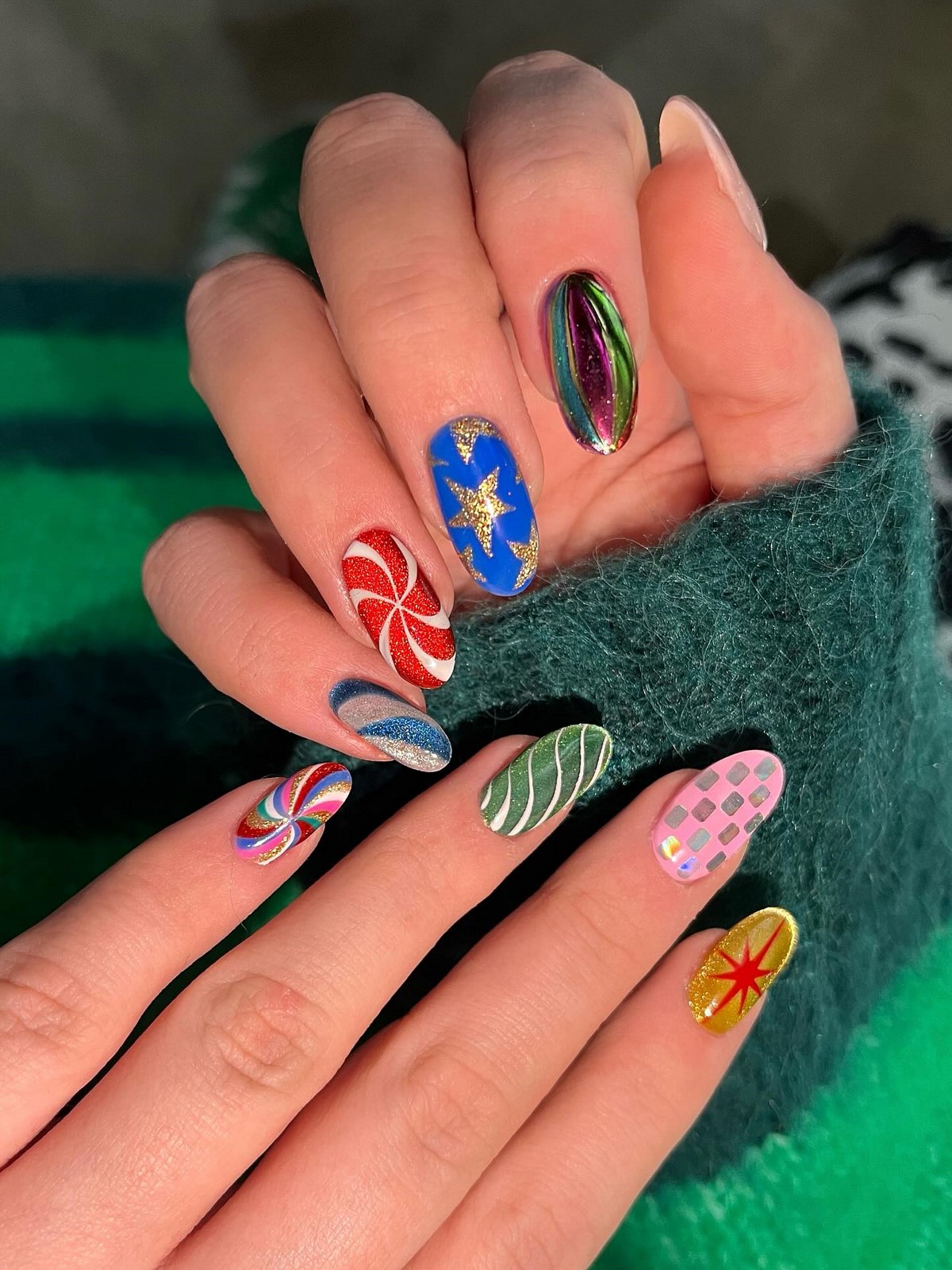 Маникюр 2026: какие детали делают дизайн дешевым