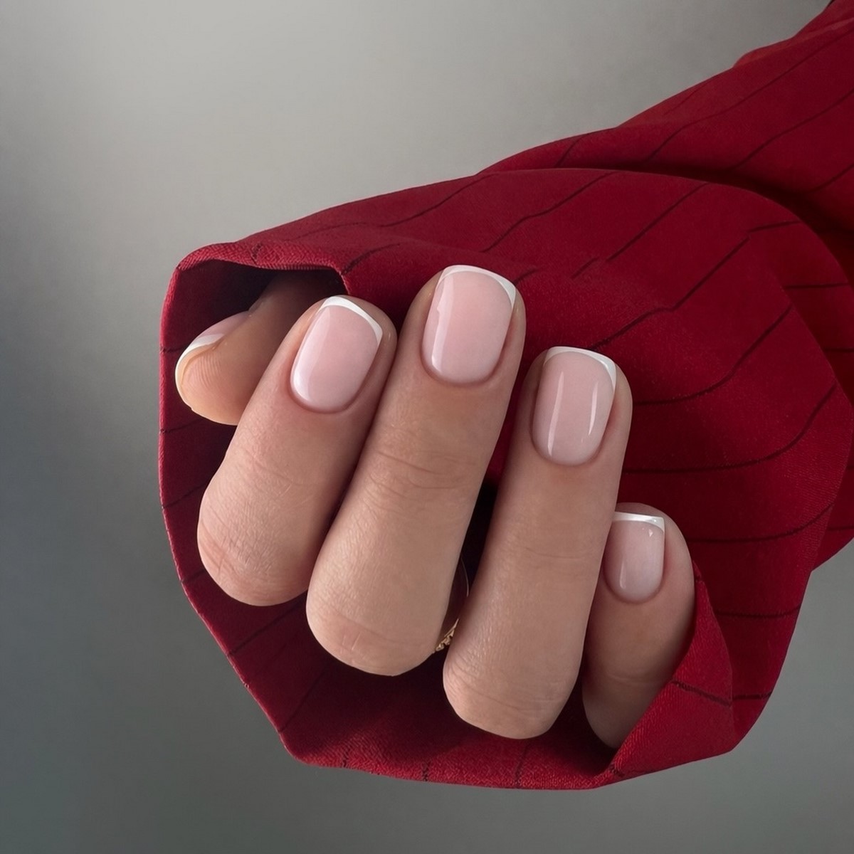 Маникюр 2026: длина ногтей, которая меняет вид рук