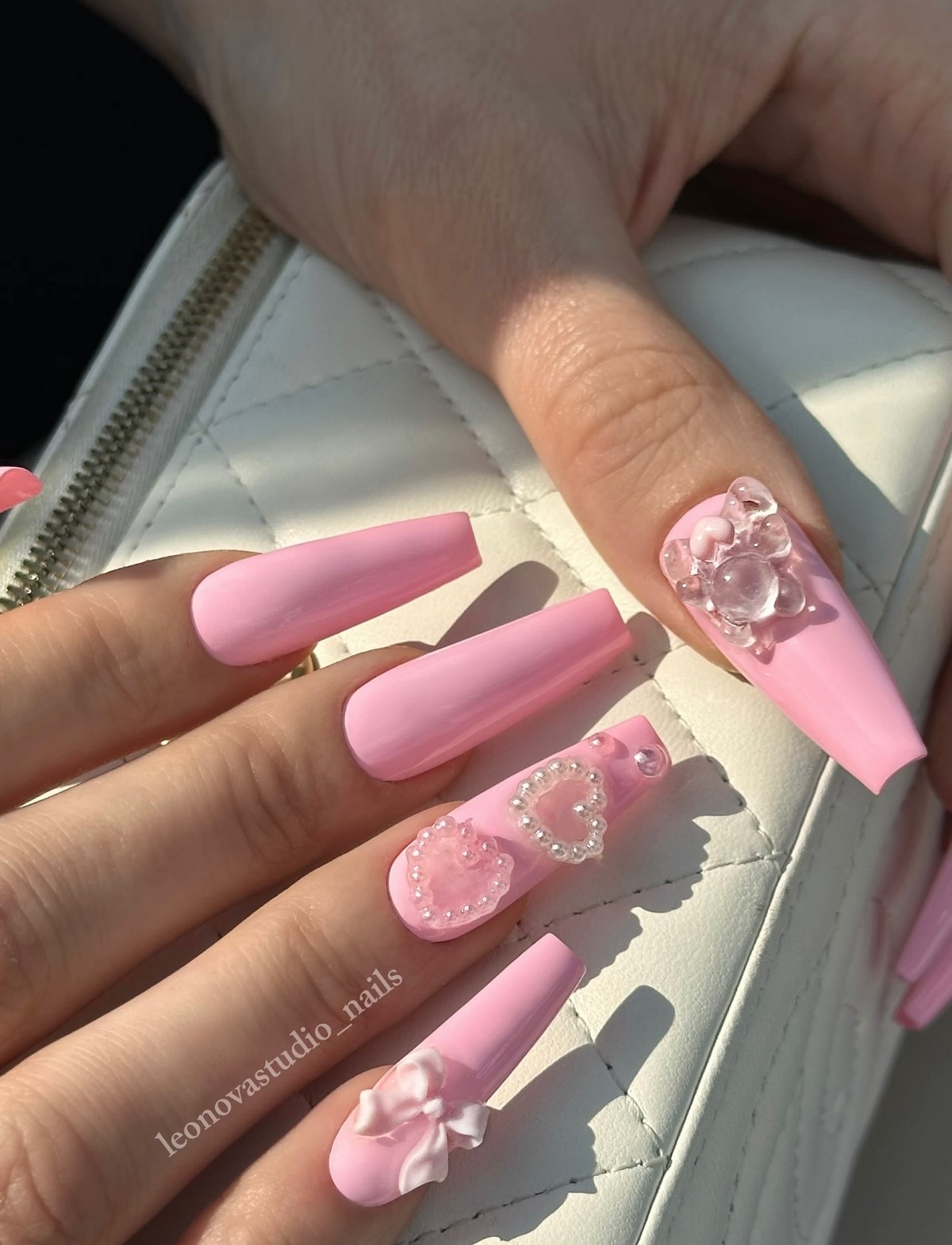 Маникюр 2026: какие детали делают дизайн дешевым