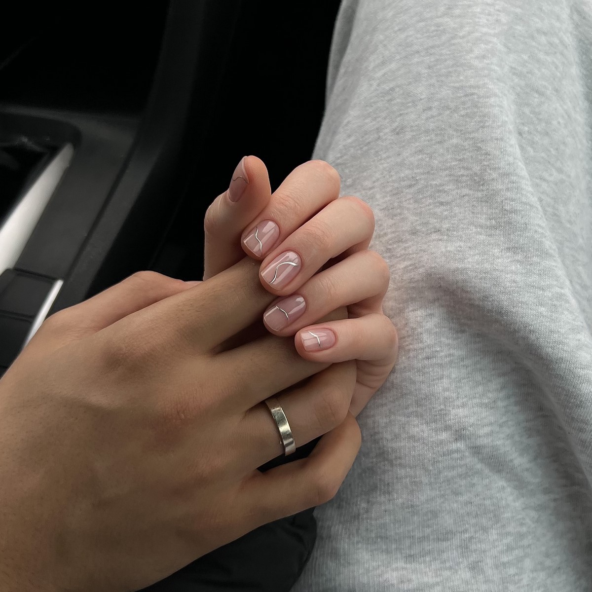 Маникюр, который выглядит аккуратно без усилий и всегда уместен