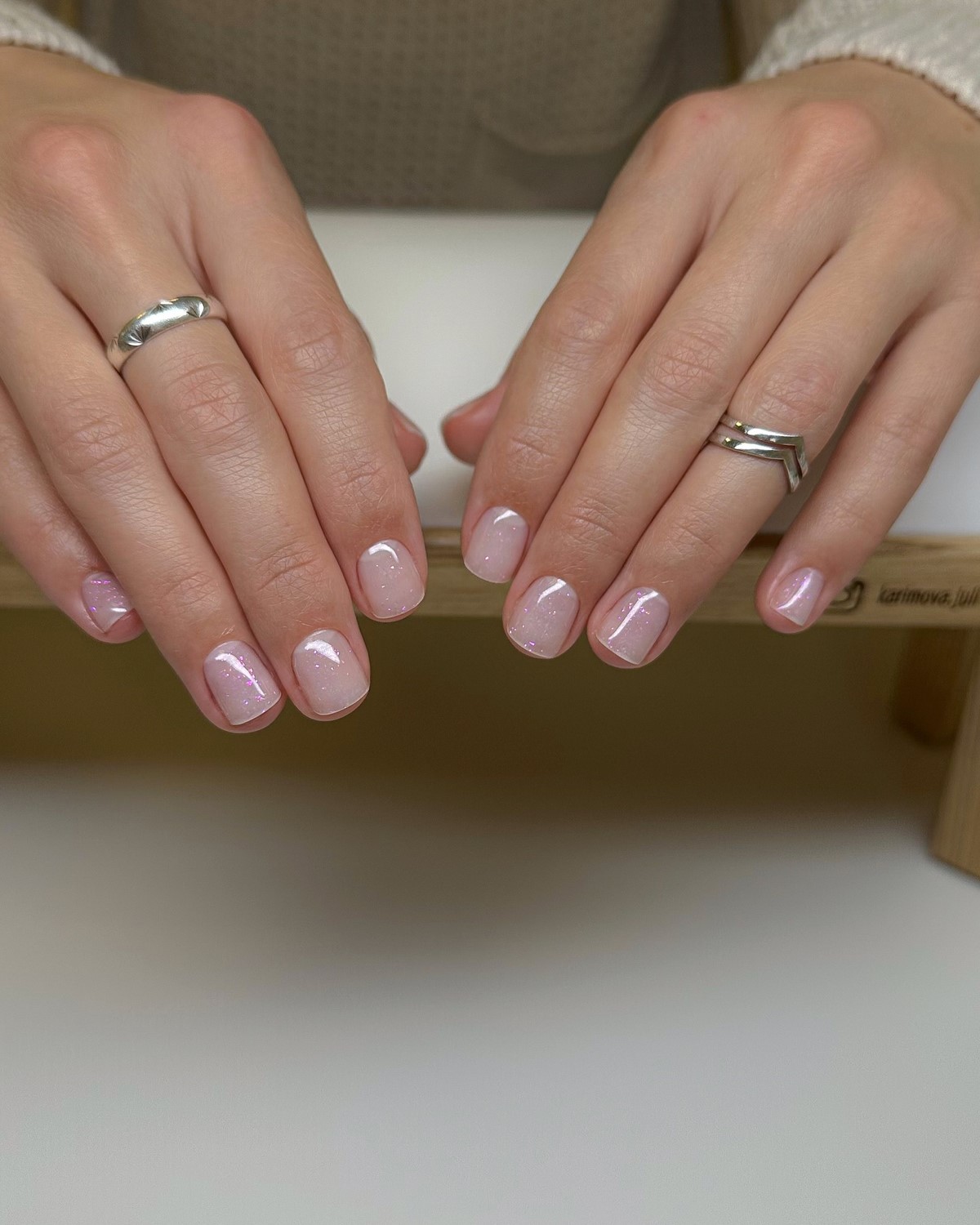 Маникюр, который выглядит аккуратно и дорого без дизайна