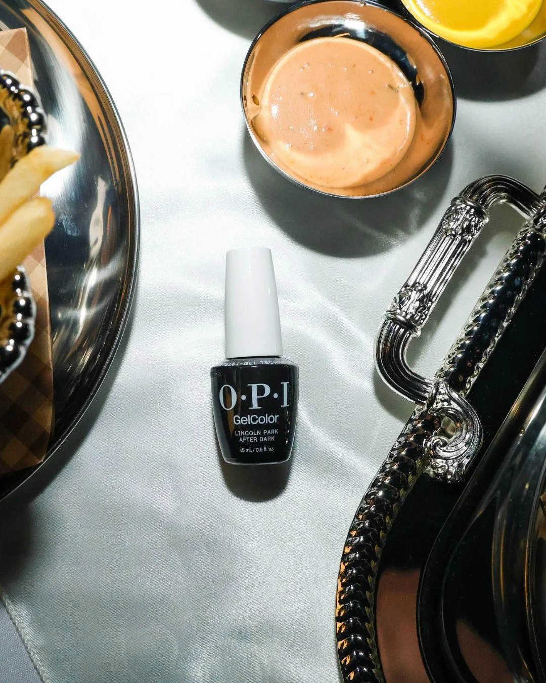 Флакон гель-лака OPI Lincoln Park After Dark